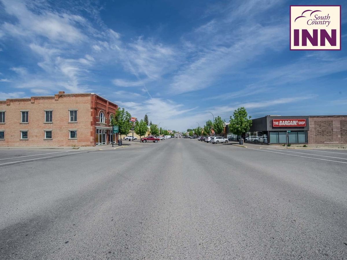 South Country Inn Cardston Exterior foto